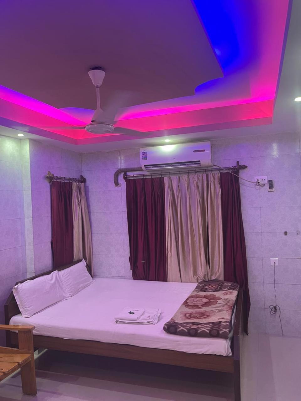 כלכותה Lodge Babul מראה חיצוני תמונה