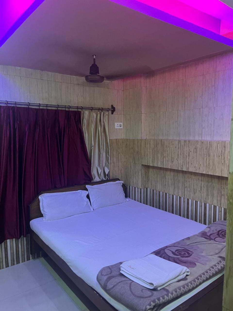 כלכותה Lodge Babul מראה חיצוני תמונה